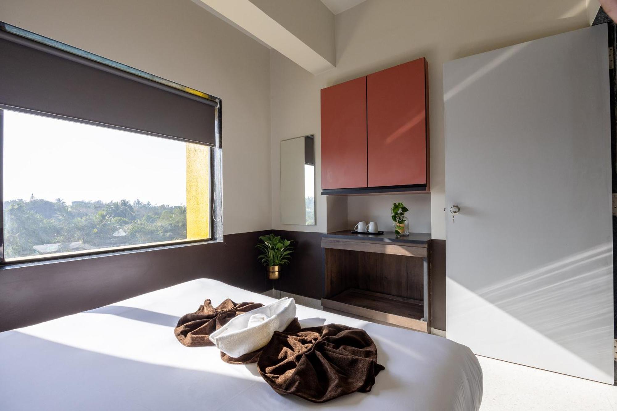 Saavi Suites Daman Zewnętrze zdjęcie