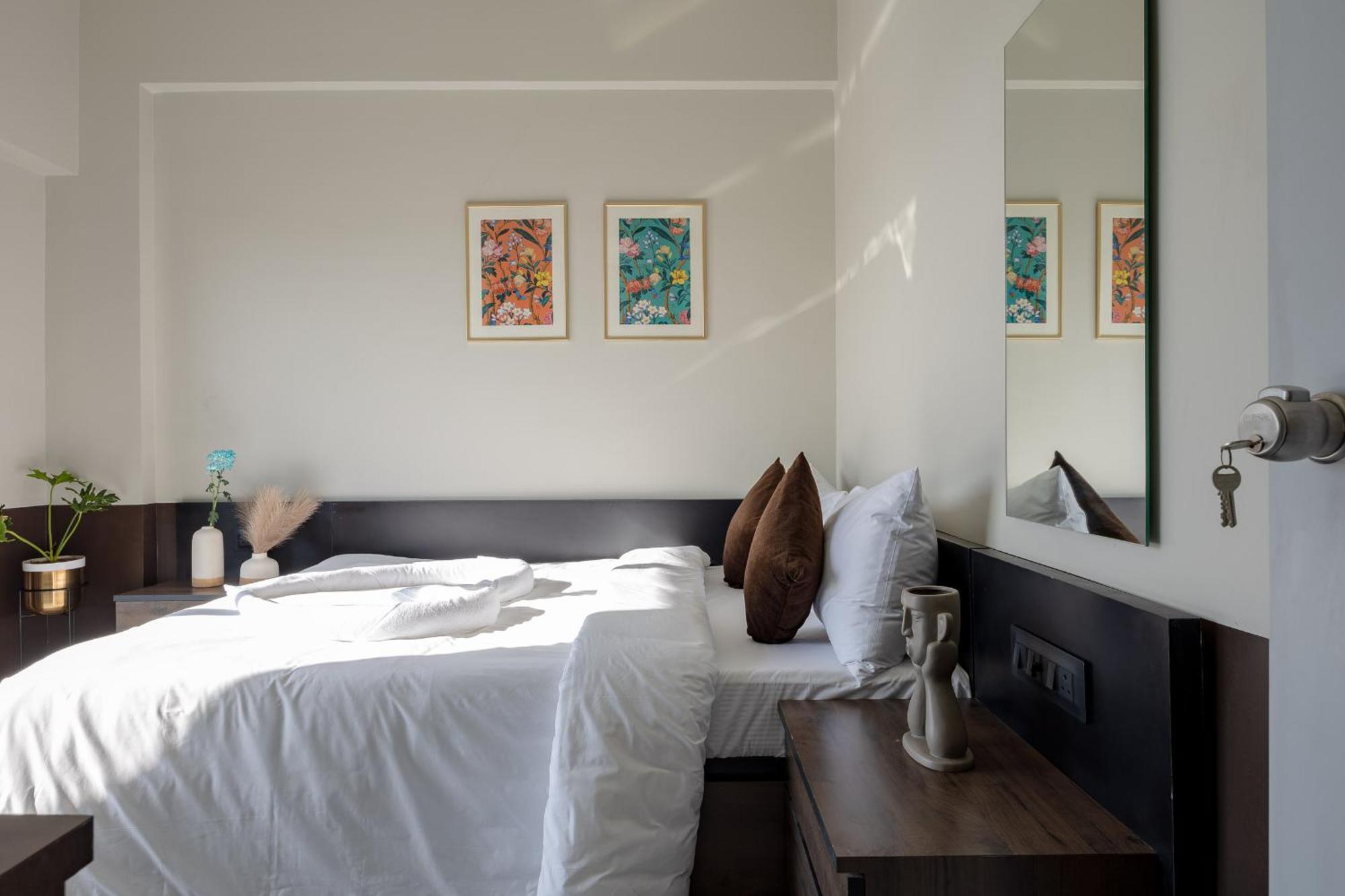 Saavi Suites Daman Zewnętrze zdjęcie
