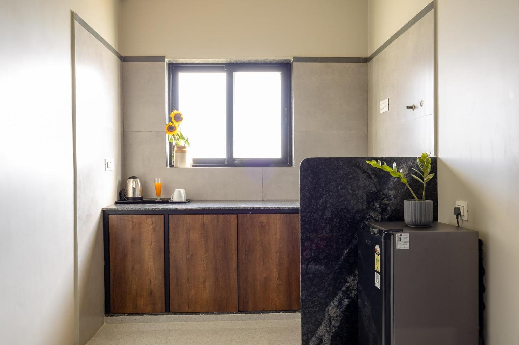Saavi Suites Daman Zewnętrze zdjęcie